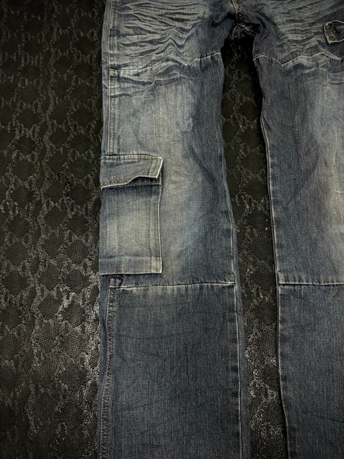 “EDWIN” Y2K Crack Washed pocket Detail P 상품이미지2