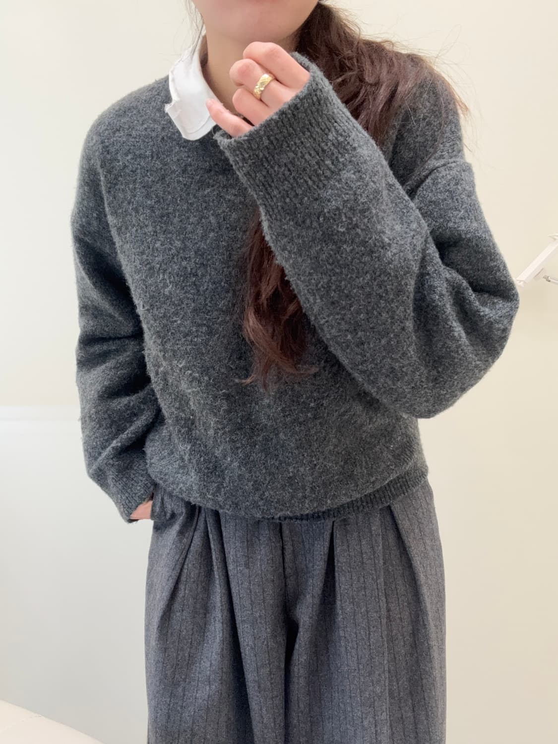 차콜 니트 새제품 (새제품/쇼핑몰 정리/땡처리) 상품이미지2