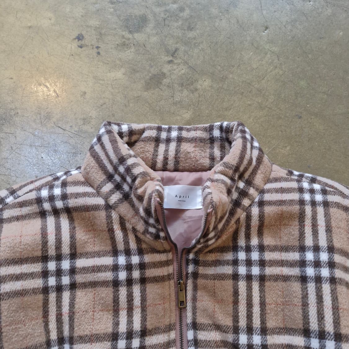 체크 패턴 크롭 패딩 F 상품이미지3