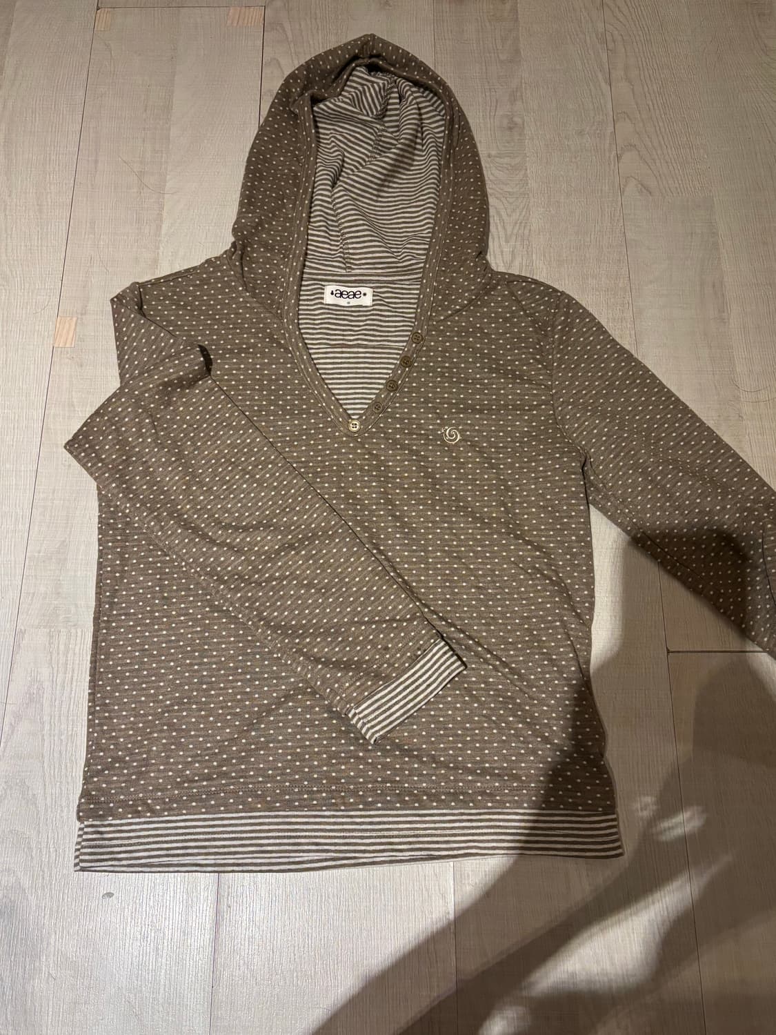 aeae 후드 헨리넥티셔츠 상품이미지3