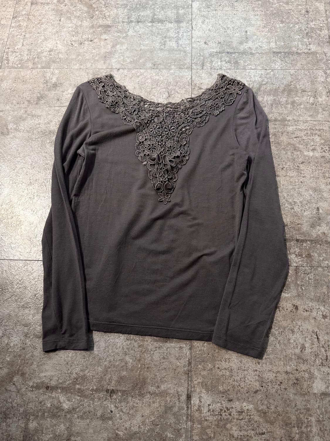 레이스 모티프 롱 슬리브 티 상품이미지6