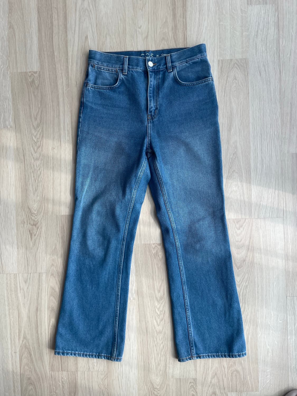 COS 코스 Cropped kick-flare denim (size26) 상품이미지3