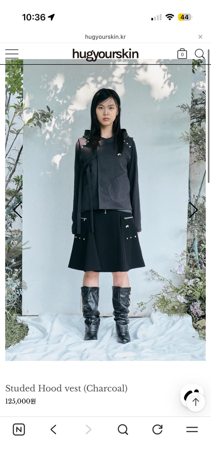 허그유어스킨 studed hood vest 스터디드 후드 베스트 조끼 상품이미지1