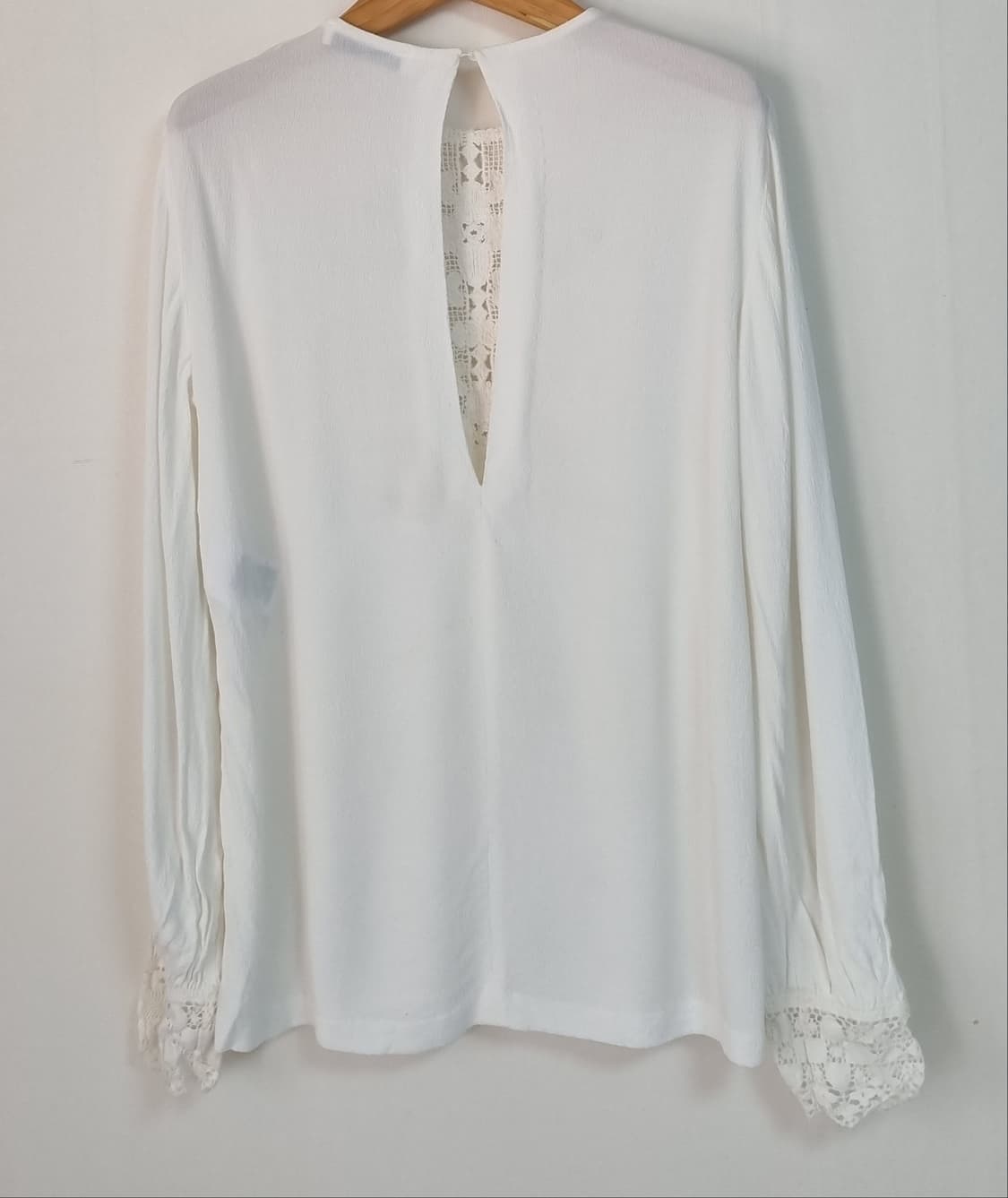 XS (44) 산드로 화이트 블라우스 상품이미지2