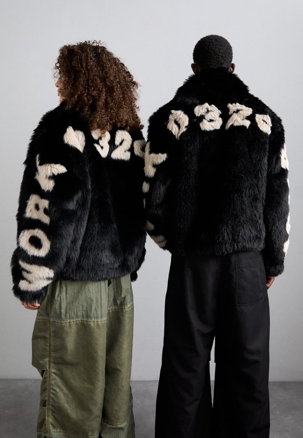 [M] 032c 24FW 안티 고갱 페이크 퍼 자켓 블랙 상품이미지3