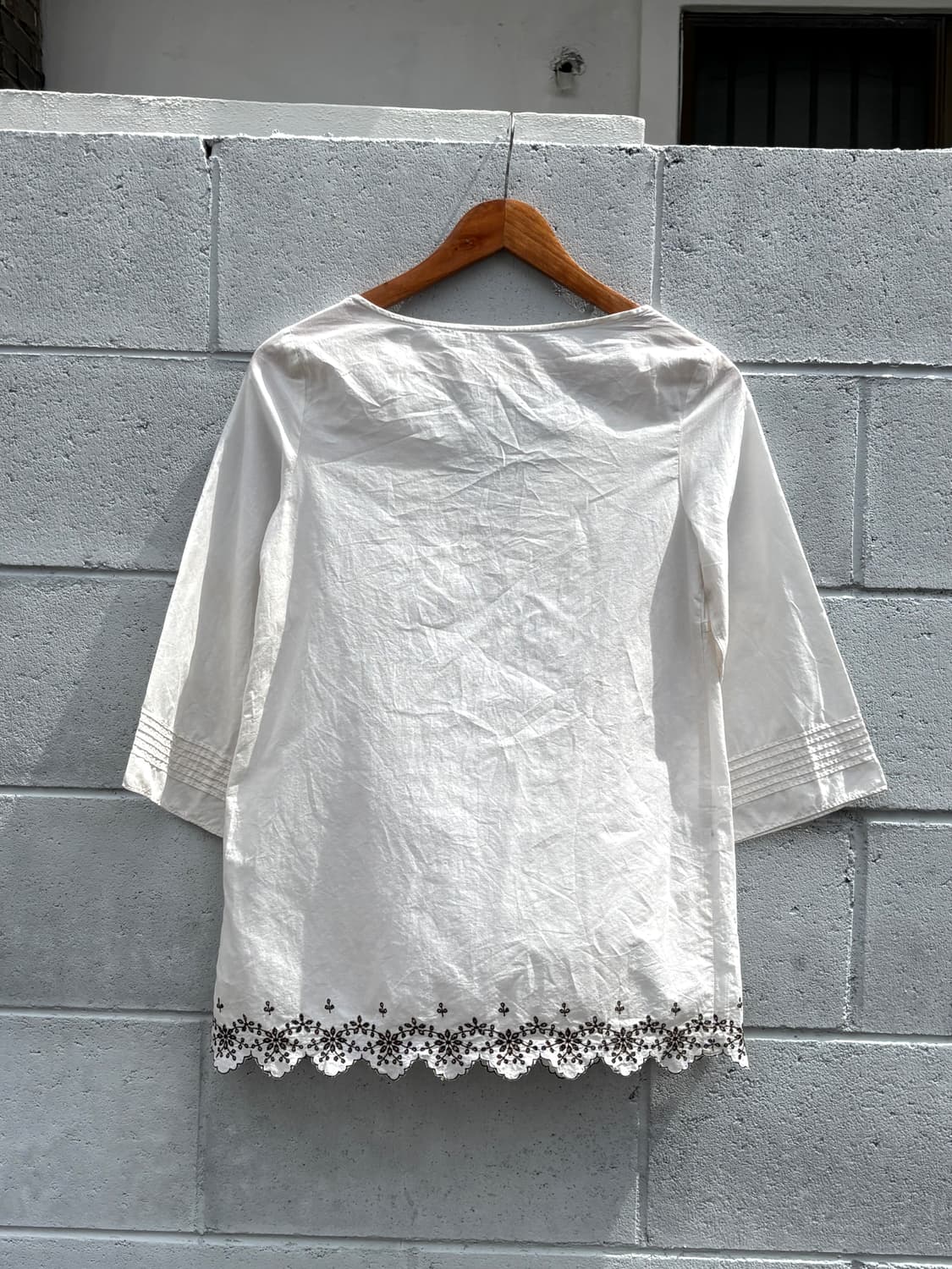 플라워 자수 핀턱 블라우스 상품이미지5