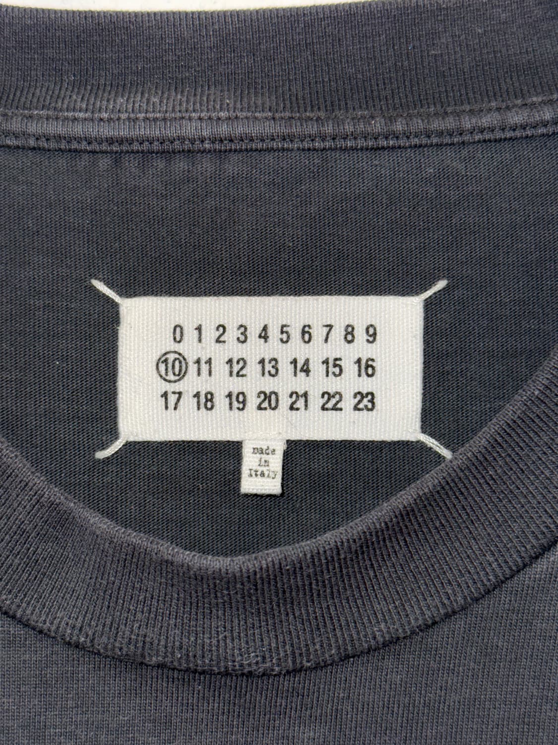 maison margiela 메종마르지엘라 테이핑 반팔티셔츠 상품이미지3