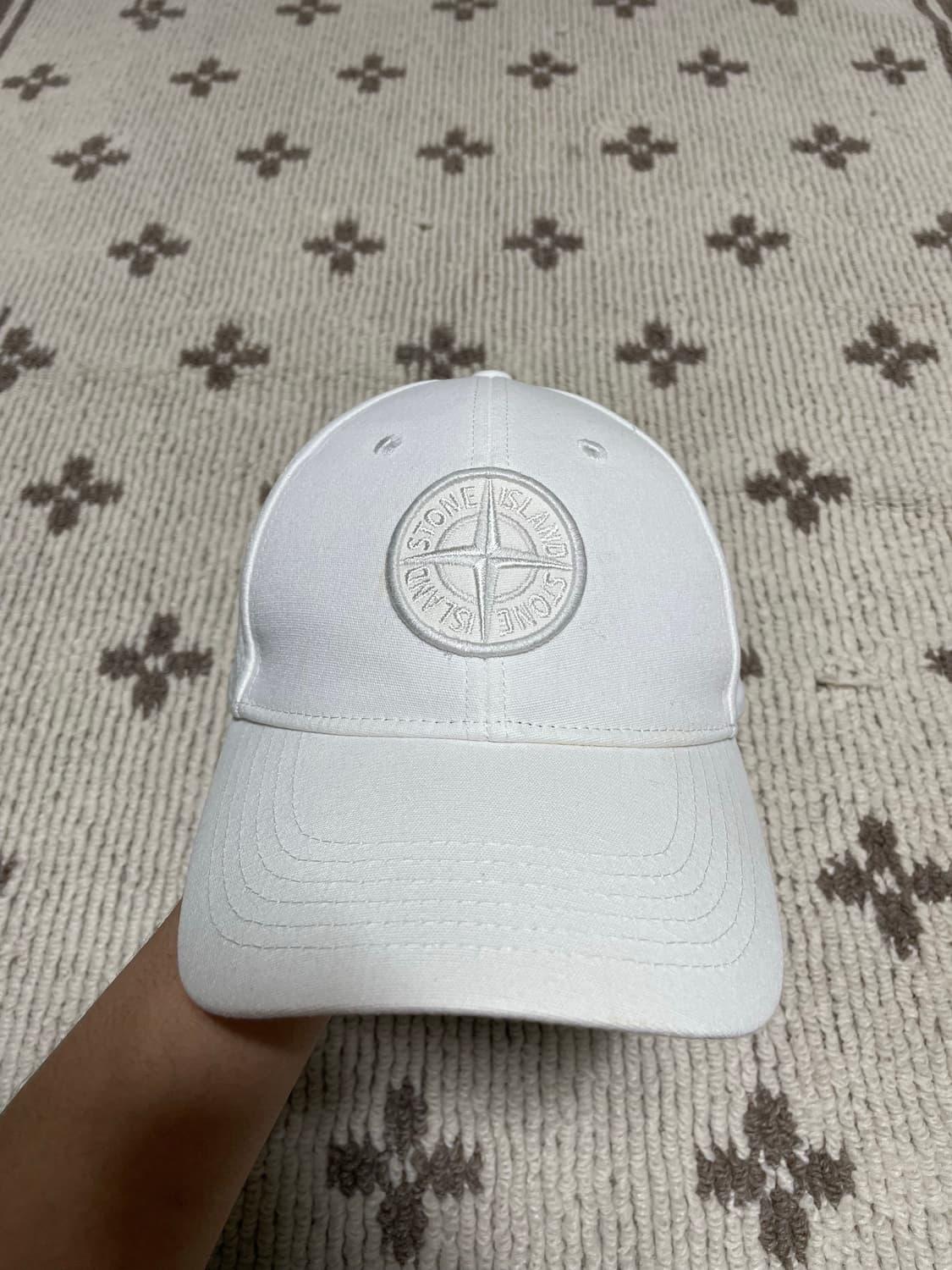 스톤아일랜드 화이트 볼캡 상품이미지1