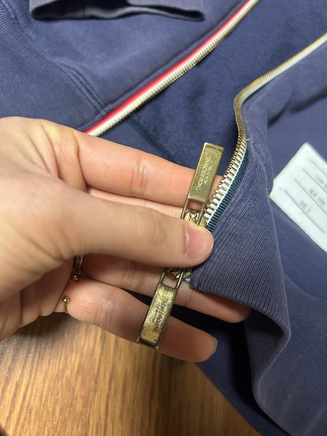 정품 톰브라운 후드집업 상품이미지3