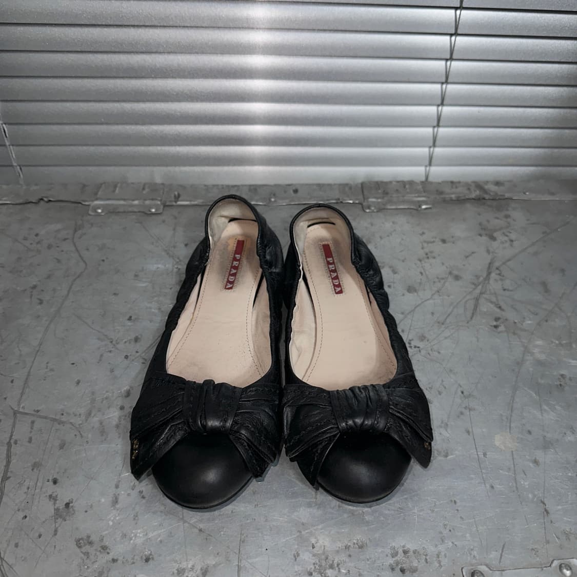 00s 프라다 스포츠 가죽 리본 플랫 슈즈 상품이미지2