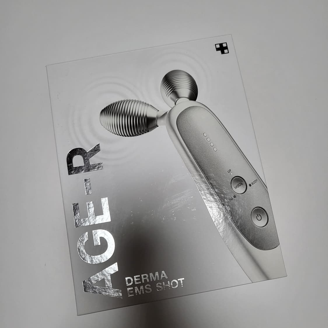 메디큐브 에이지알 더마 EMS샷 미개봉 새상품 상품이미지1