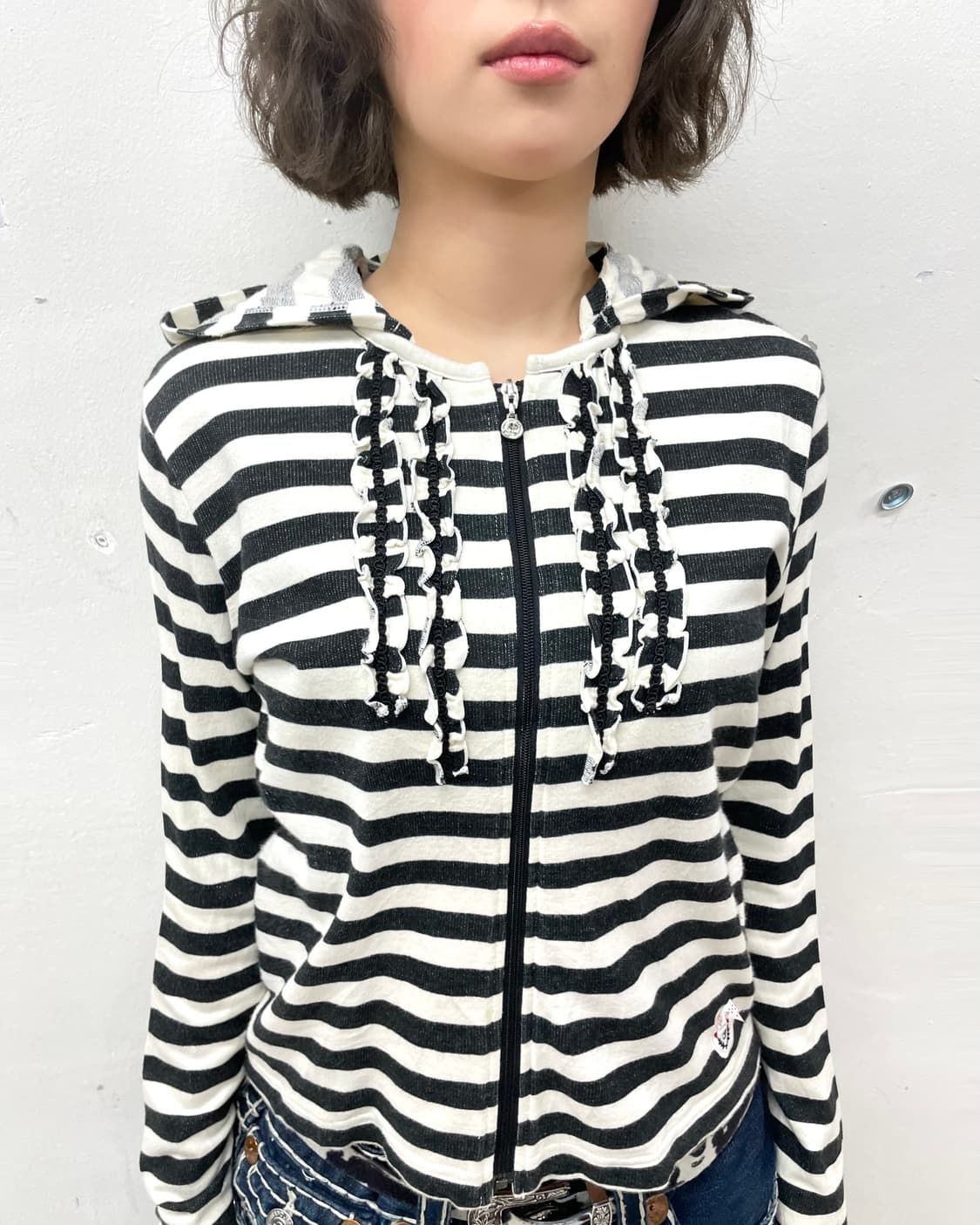 Stripe Shirring Crop Hooded Zip-Up  상품이미지4