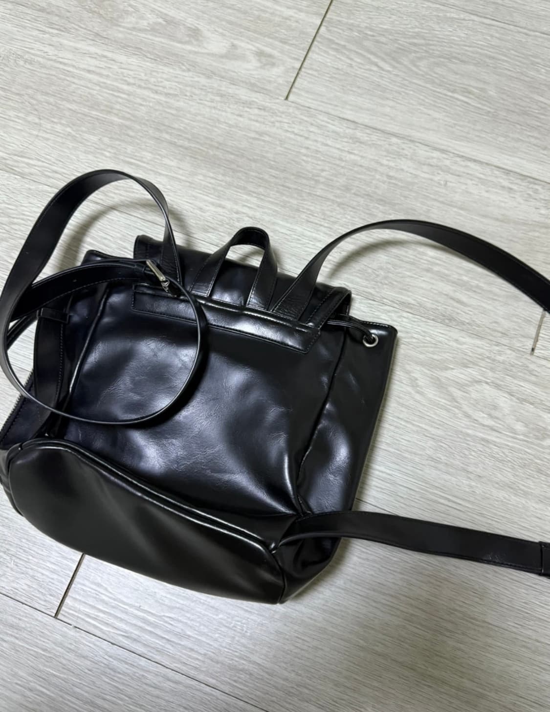 마뗑킴 버클 디테일 백팩 상품이미지3