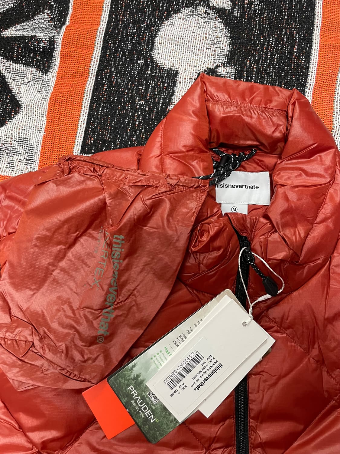 디네댓 패딩베스트 새상품 목도리증정 상품이미지2