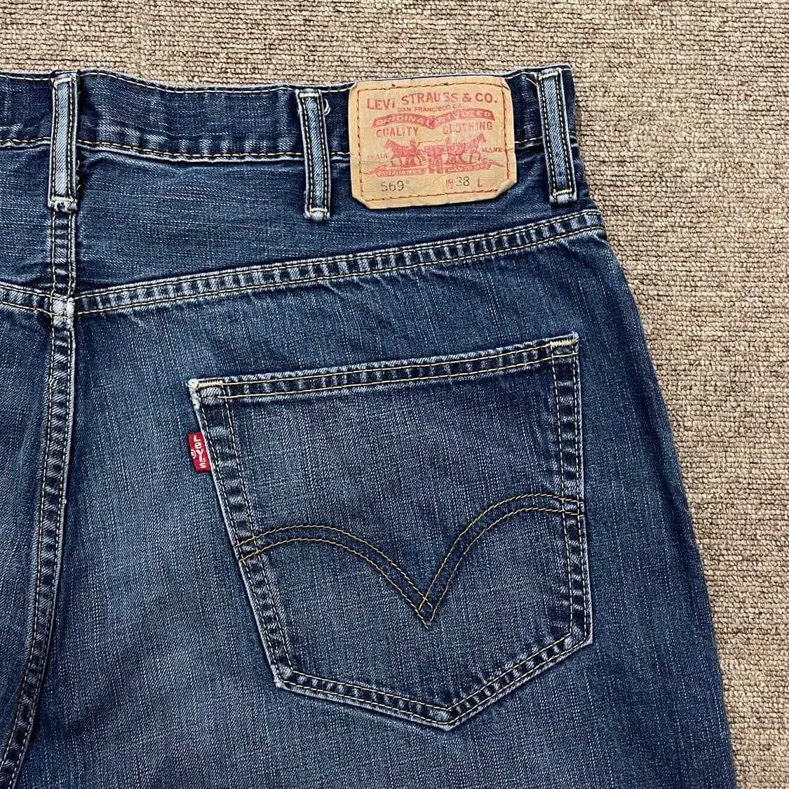 (38) Levi's 리바이스 569 데님 반바지 상품이미지2