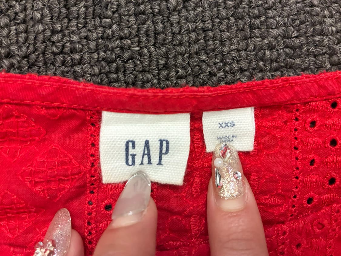 XXS)Gap 빈티지 여성 펀칭 디테일 꽃 자수 블라우스 상품이미지4