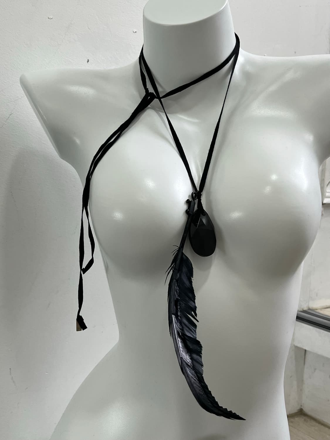 앤 드뮐미스터 스테디셀러 페더 목걸이 상품이미지7