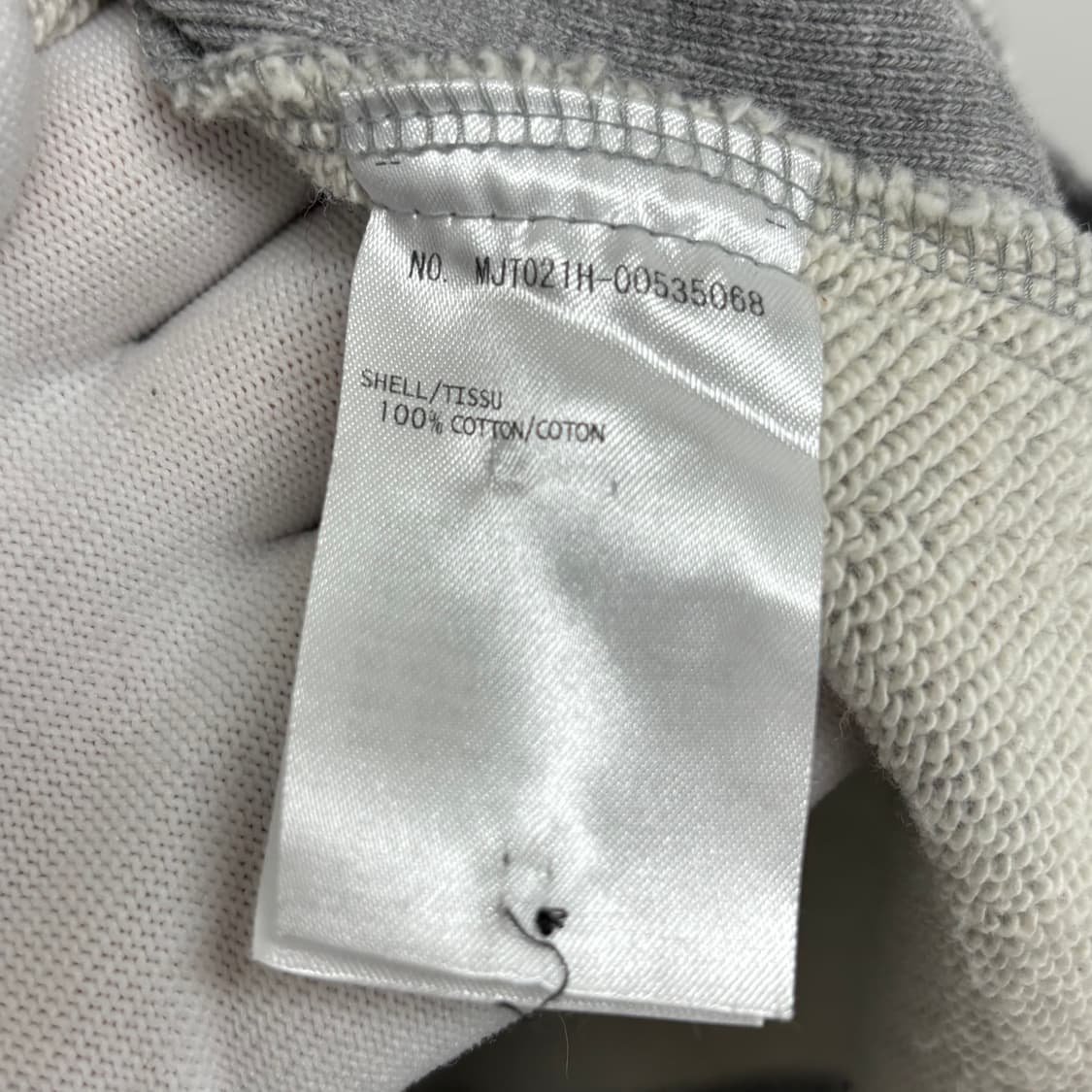 [4]톰브라운 사선완장 맨투맨 상품이미지5