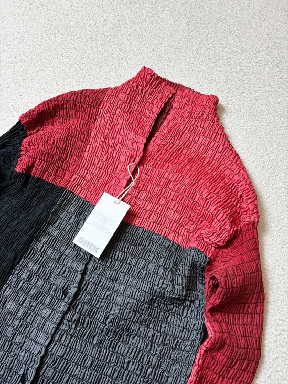 이세이미야케 00's 플리츠 배색 블라우스 PN7988 상품이미지2