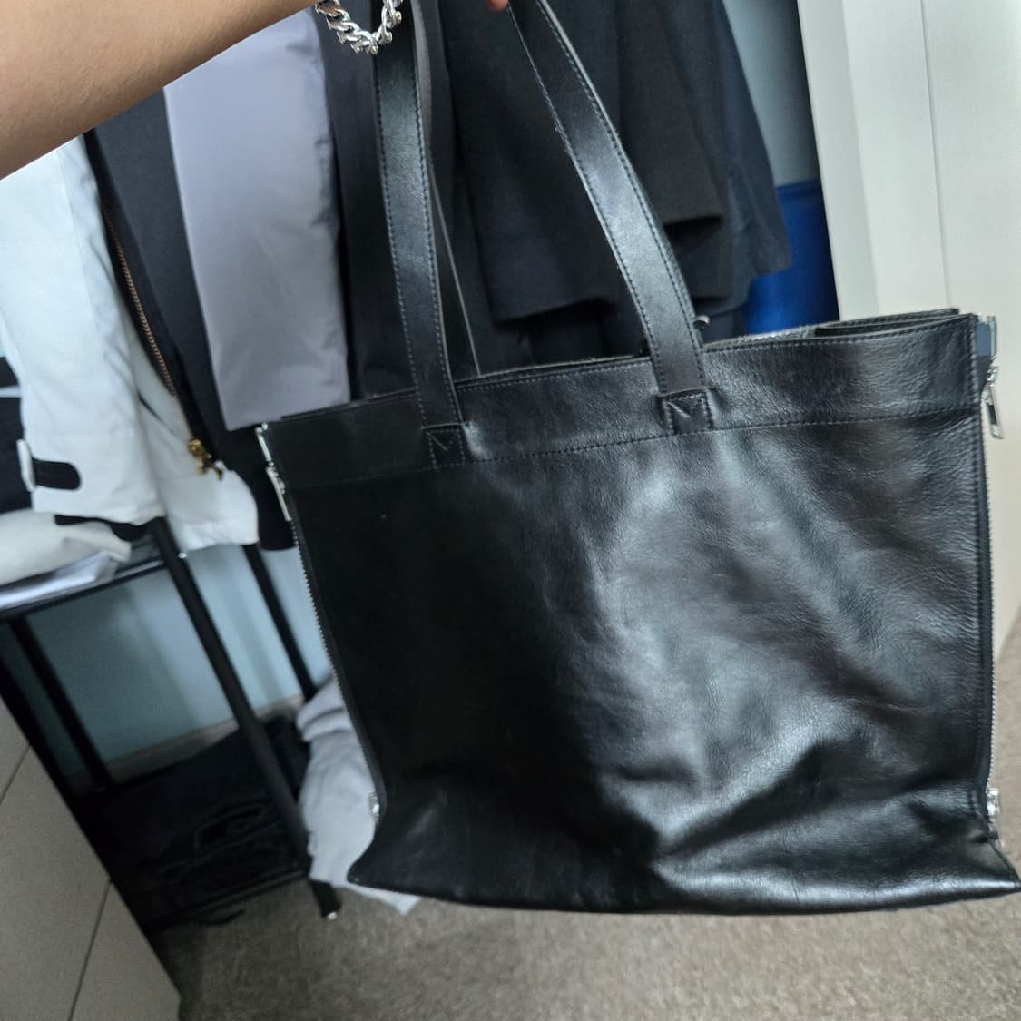 ​[정품] 요지 야마모토 디스코드 사이드 지퍼 토트백 (블랙) 상품이미지4