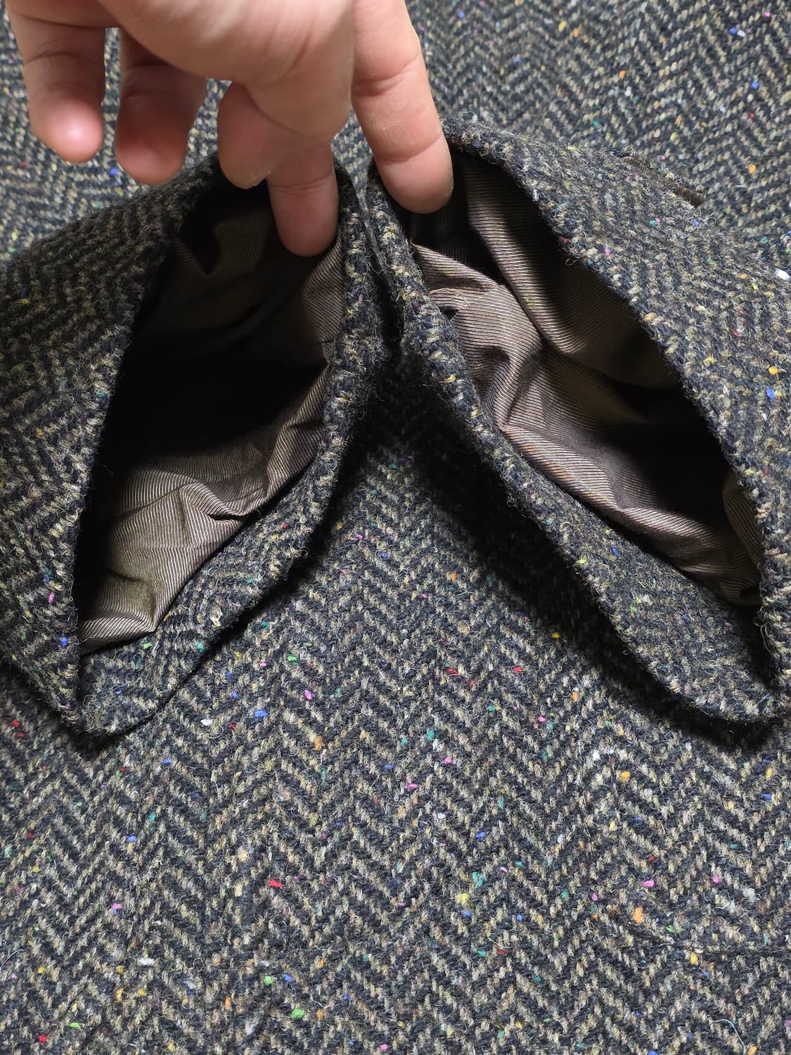 새제품42size오늘만220만)25fw드레익스 브라운 헤링본 코트 상품이미지4