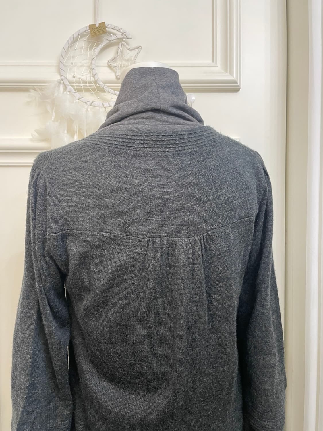 charcoal 3button shirring point cardigan 상품이미지6