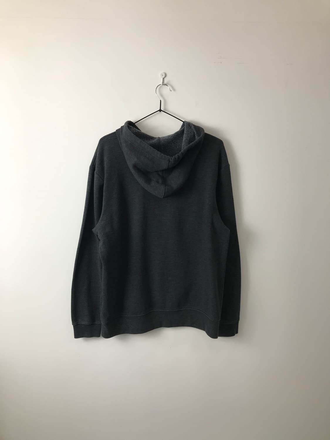 GAP American Flag Logo Charcoal Hoodie 상품이미지4