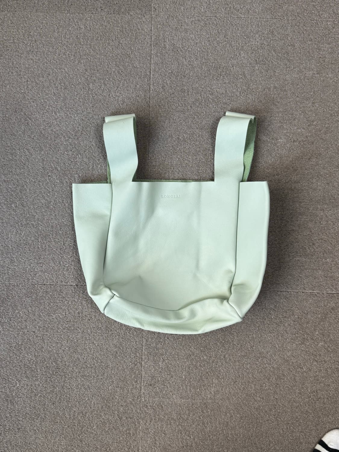 민트코어 민트 스웨이드 리버서블 토트백 상품이미지3