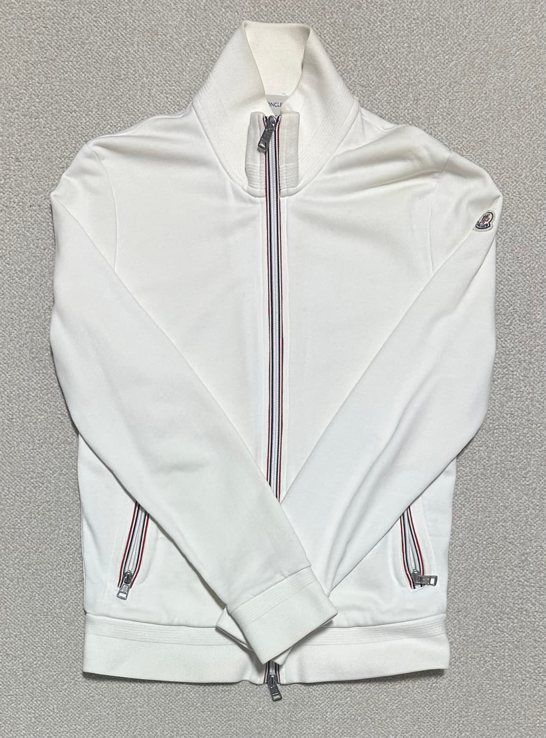 몽클레어 마그리아 집업 백화점판 상품이미지1