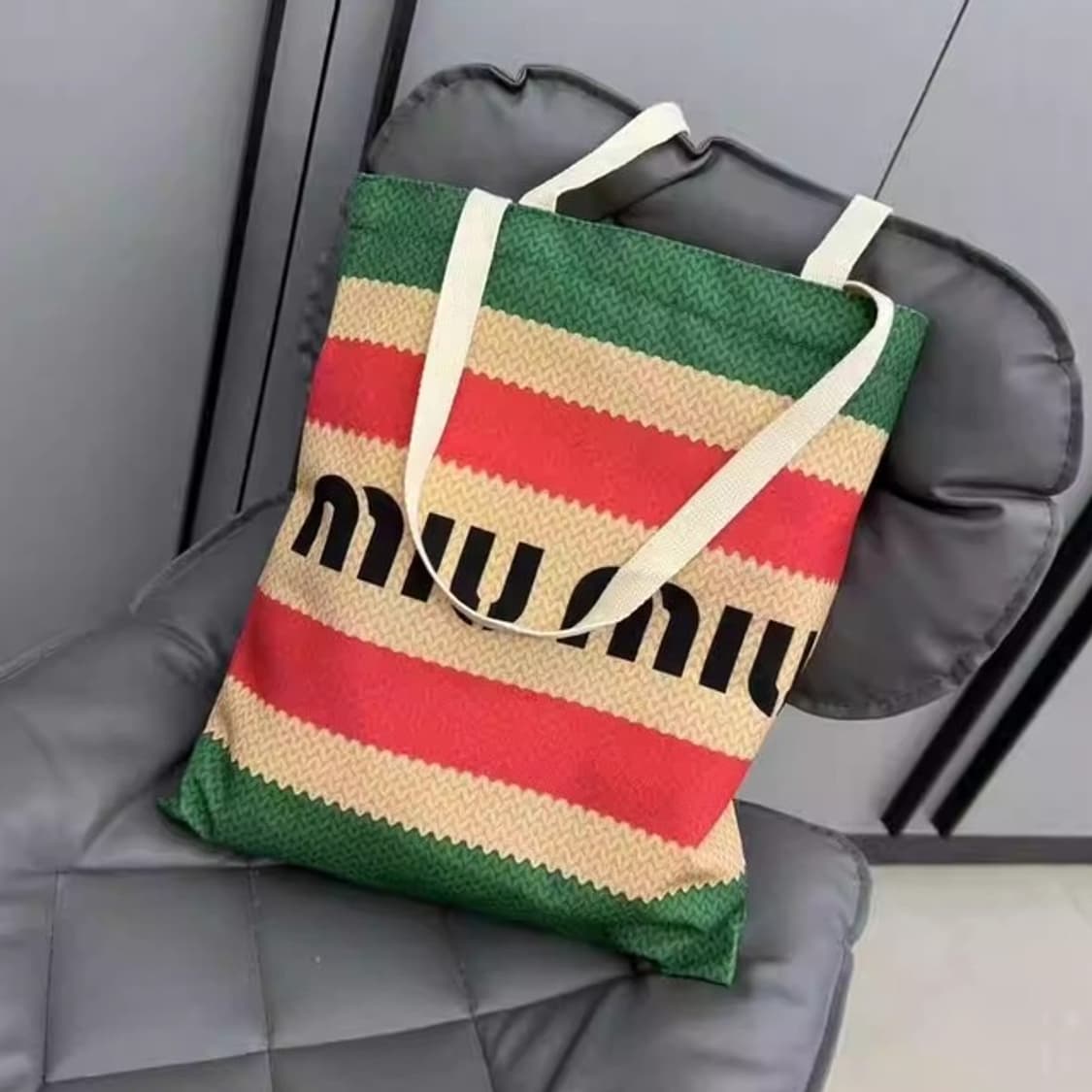 미우미우 뷰티 스트라이프 에코백 기프트백 그린 상품이미지6