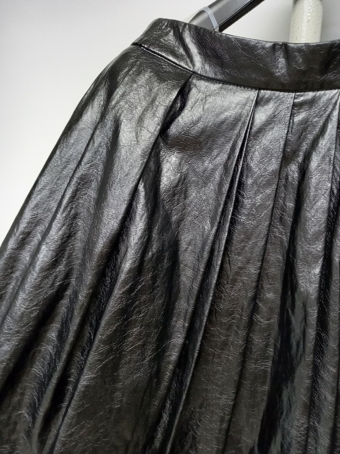 새 ORR 오르 춘추동 레더 플리츠 롱 스커트 66 상품이미지5