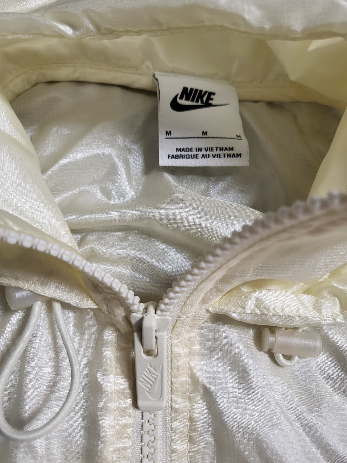 나이키 러닝 바람막이 상품이미지4