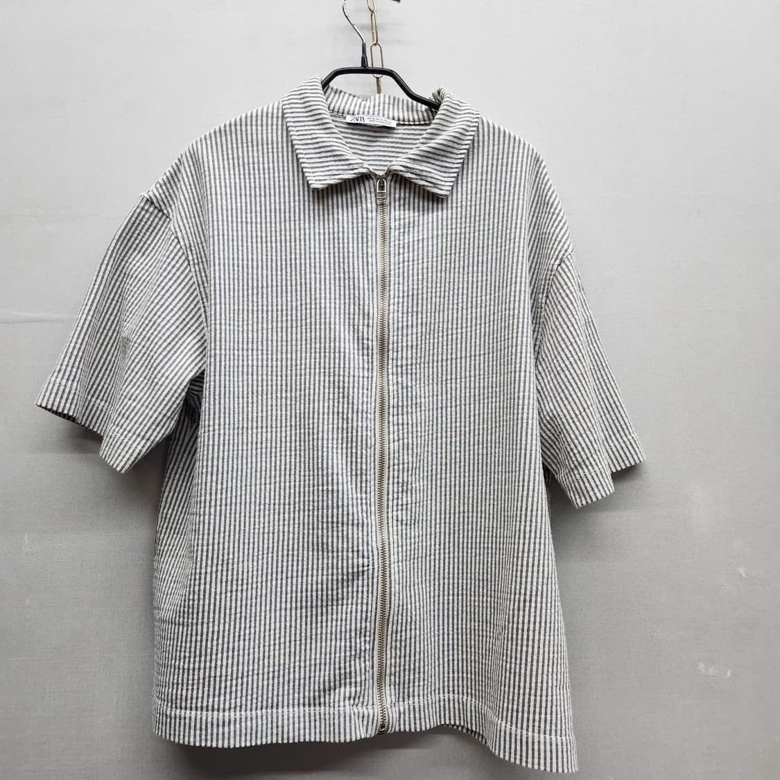 자라 스트라이프 시어서커 반팔 셔츠 집업 M(L)남여공용 상품이미지1