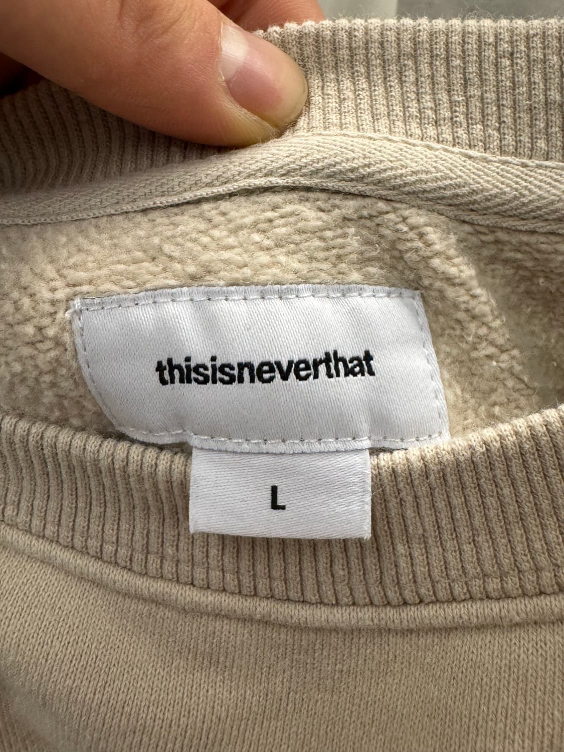 디스이즈네버댓 맨투맨 L 베이지 상품이미지3