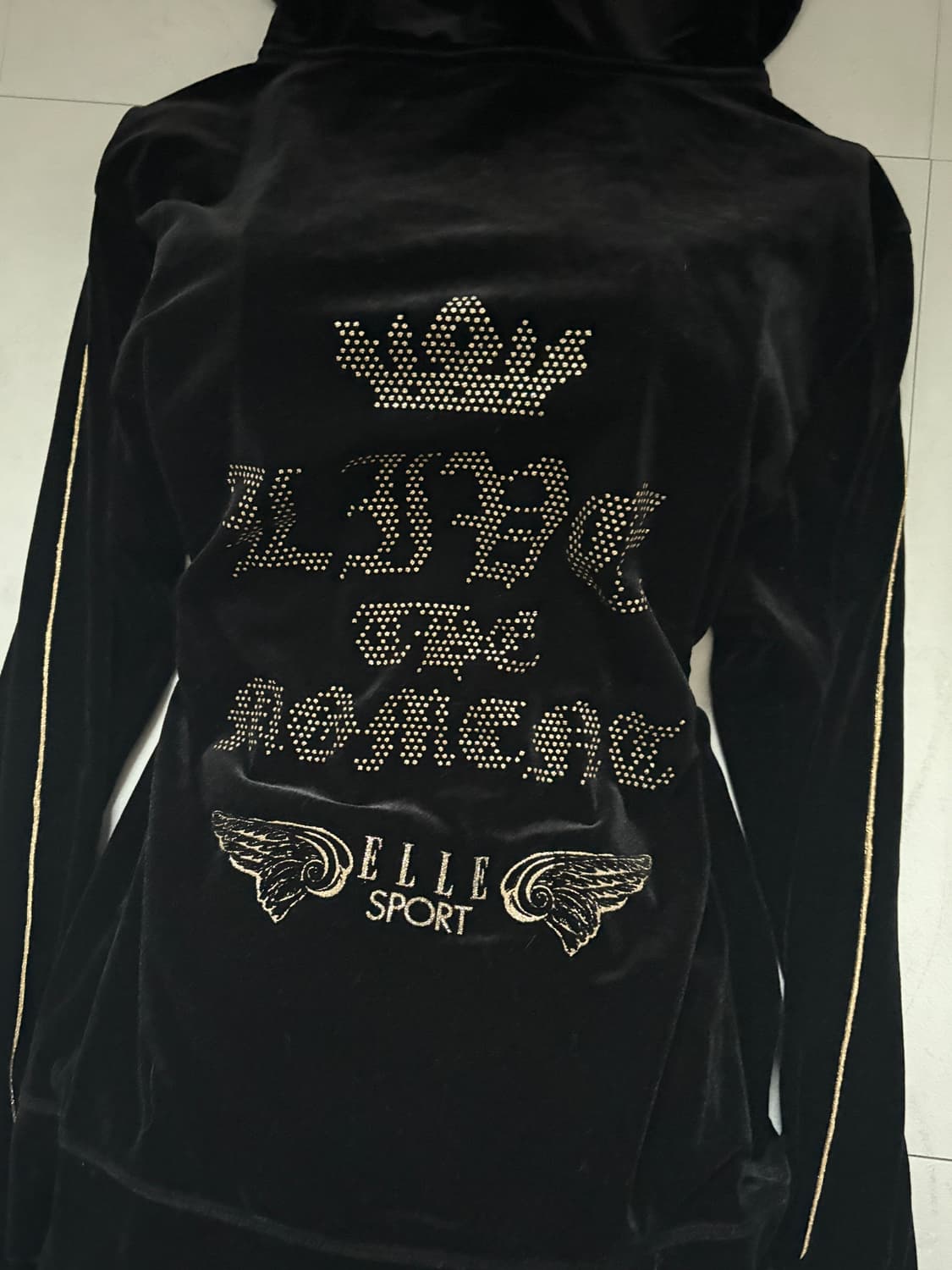 • Black Velvet Hooded Zip-Up 상품이미지6