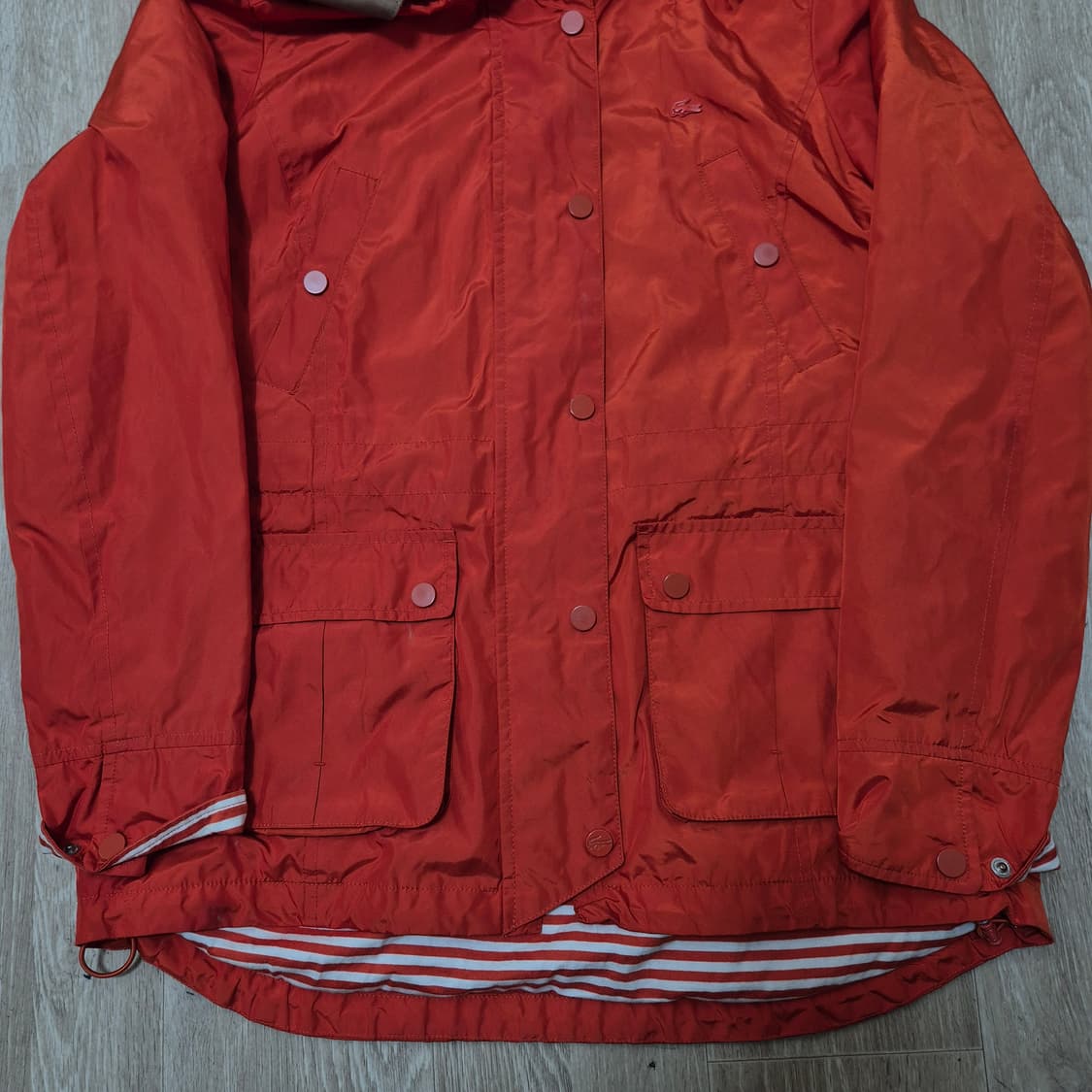 라코스테 여성 로고 후드 바람막이 자켓 (38) 상품이미지3