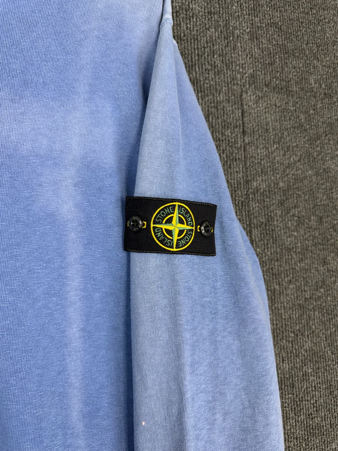 스톤아일랜드 가먼트다잉 와펜 맨투맨 상품이미지4