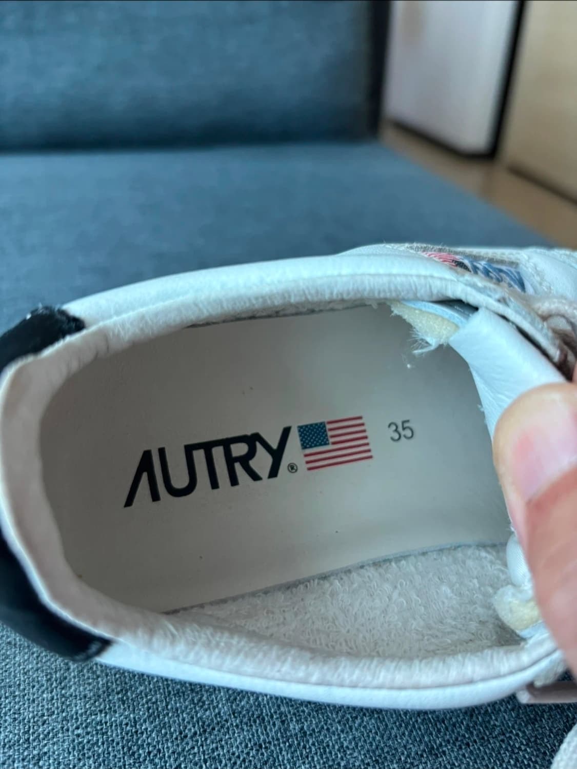 오트리 우먼즈 메달리스트 로우 블랙탭 EU35 AULW-LL22 상품이미지3