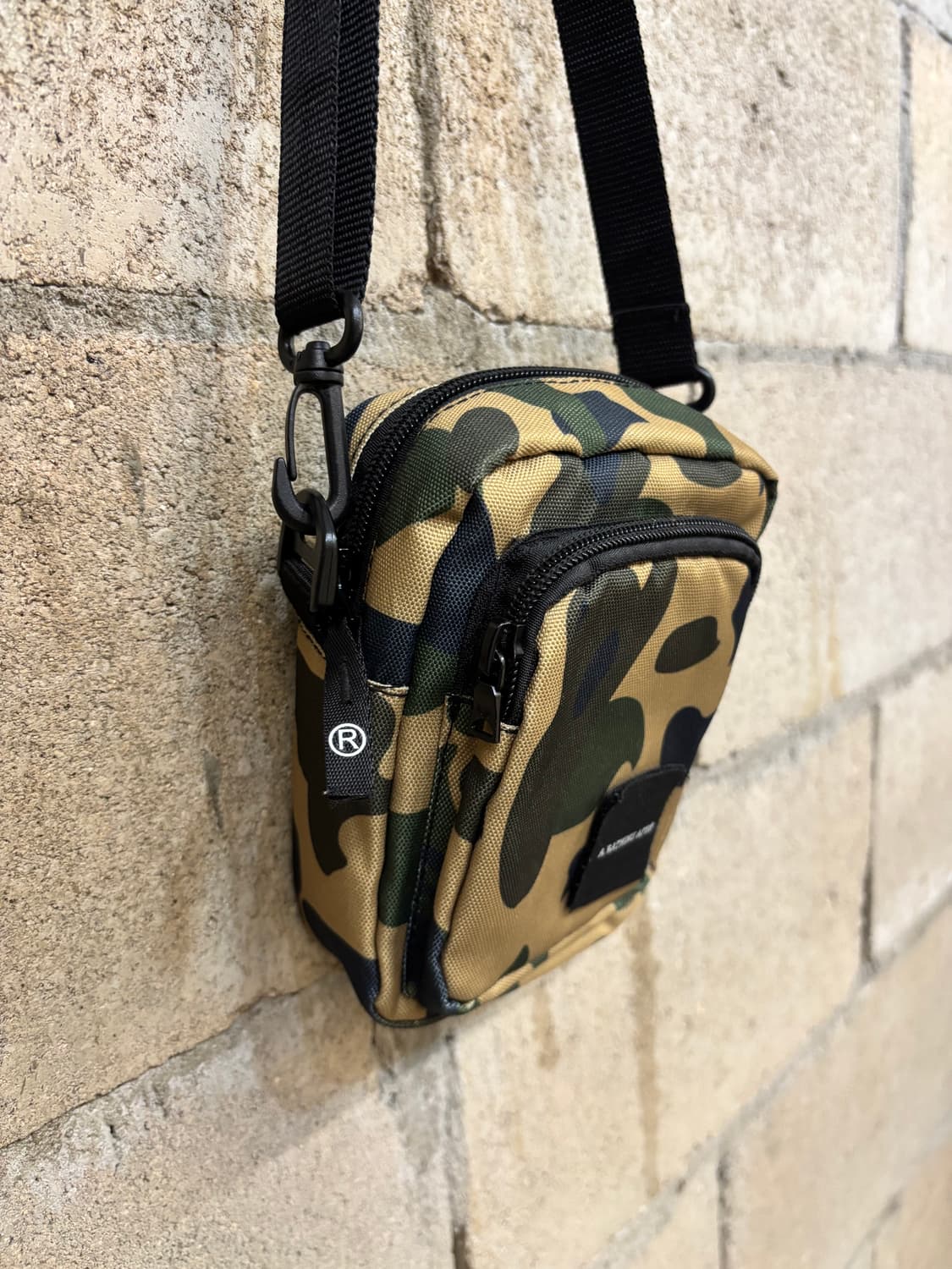 배이프 카모 미니 숄더백 상품이미지3