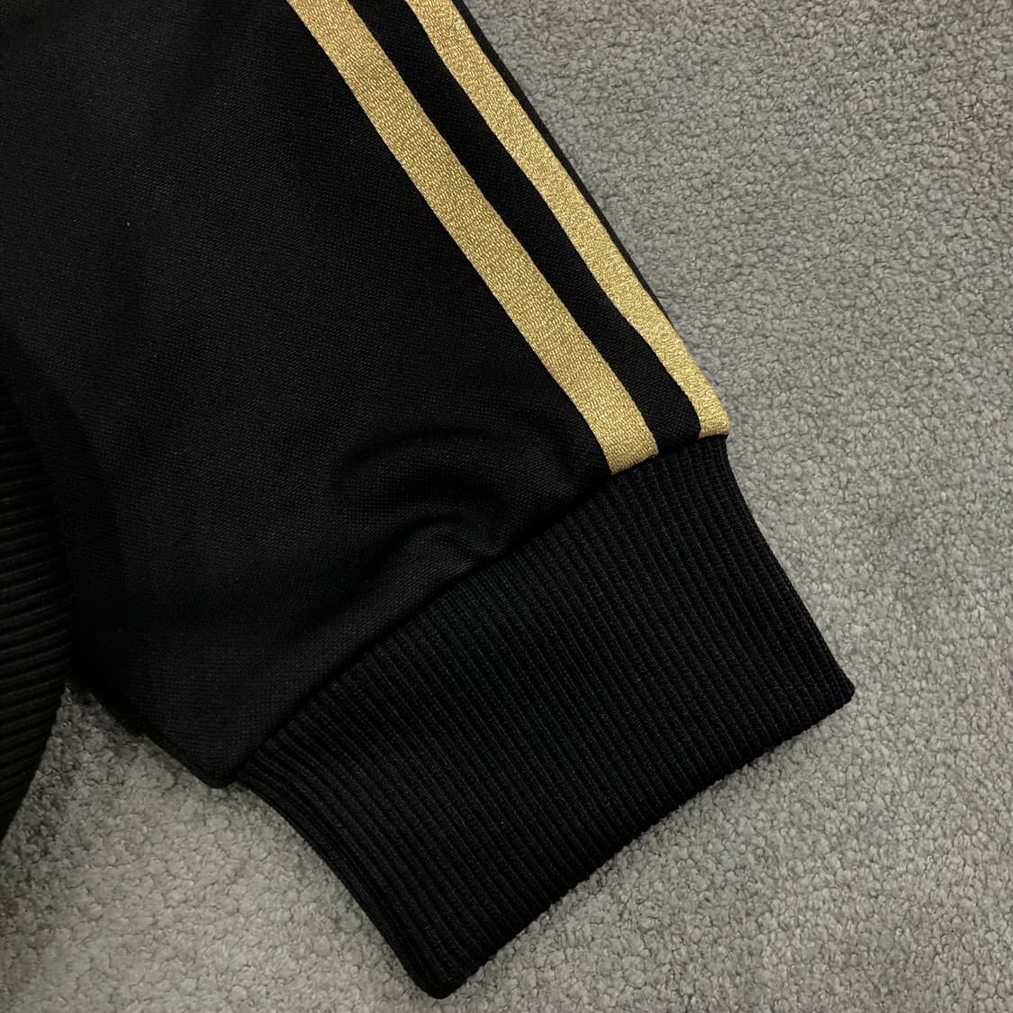 새상품 아디다스 검골 져지 트랙 자켓 상품이미지3