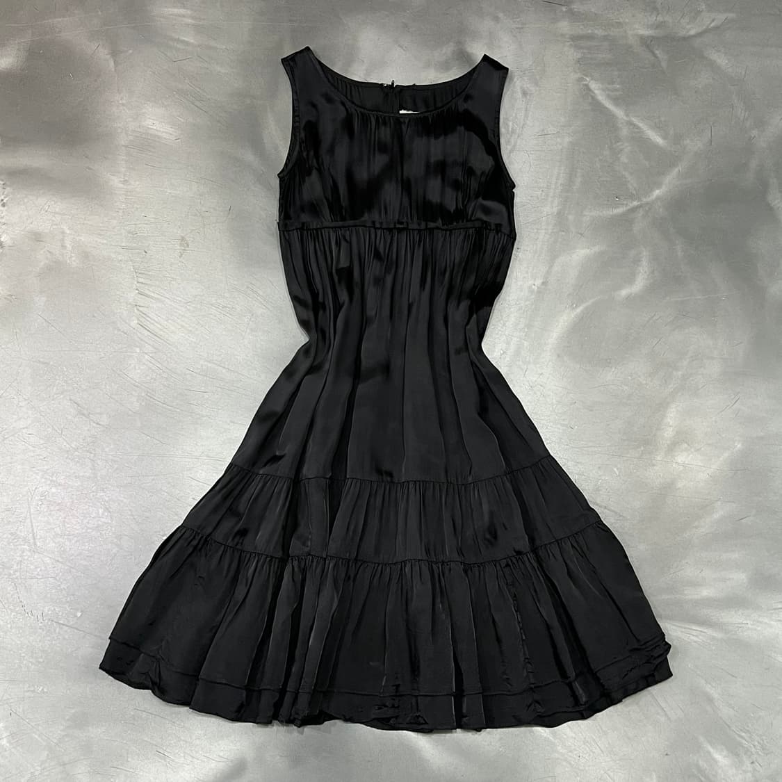  꼼데가르송 플리츠 다크 원피스 y15874 상품이미지1