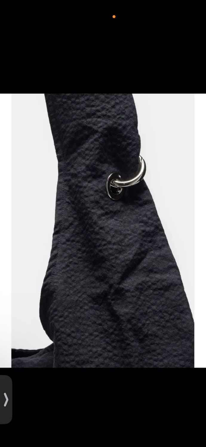 MFPEN 엠에프펜 아일렛 숄더 크로스백 블랙 소장용 새상품이고 탭채 소 상품이미지4