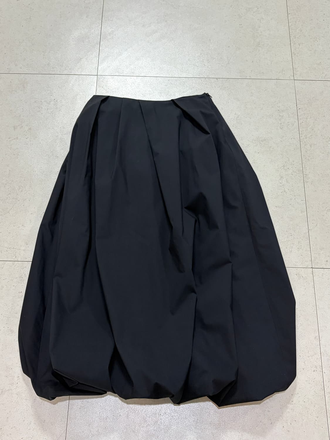 HWI 휘 하우스 벌룬 맥시 스커트 치마 블랙 상품이미지3