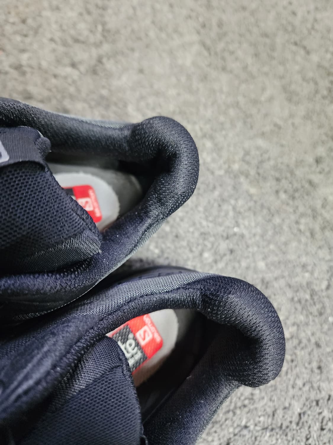 살로몬 스피드크로스6 고어텍스 블랙 팬텀 
260 상품이미지7