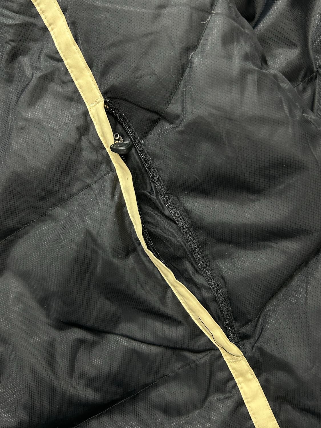 나이키 맨체스터 유나이티드 푸퍼 박지성 패딩 L 상품이미지10