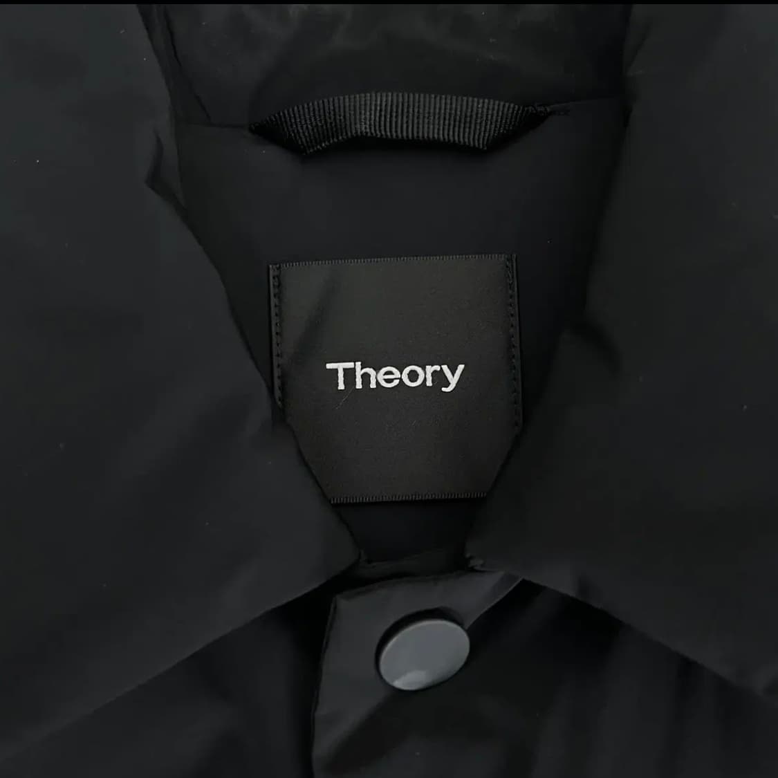 21년 띠어리 페이퍼 나이론 경량 다운 자켓 (S) 상품이미지3