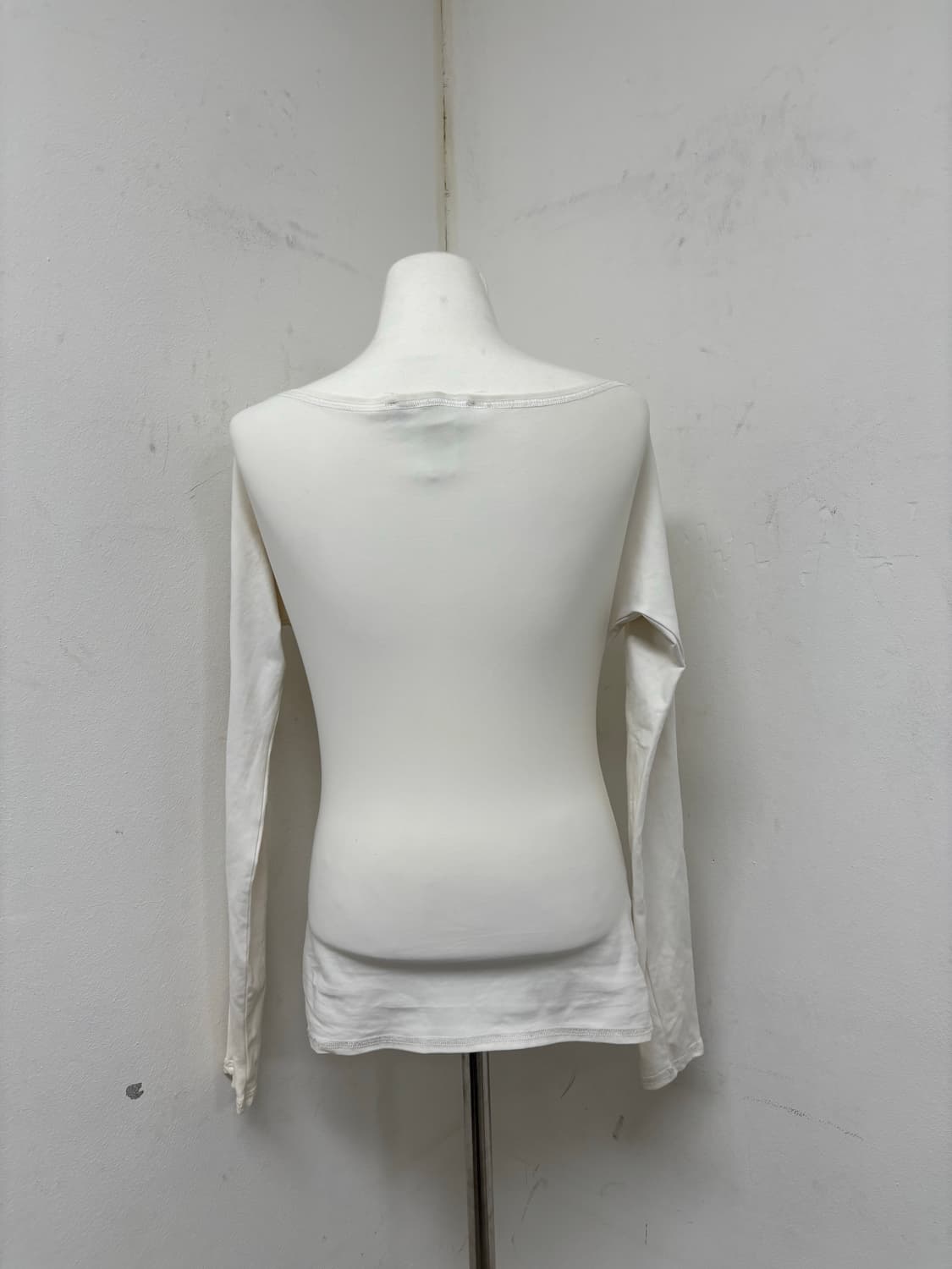 “Christian Dior” Cubic Logo White Sleeve 상품이미지4