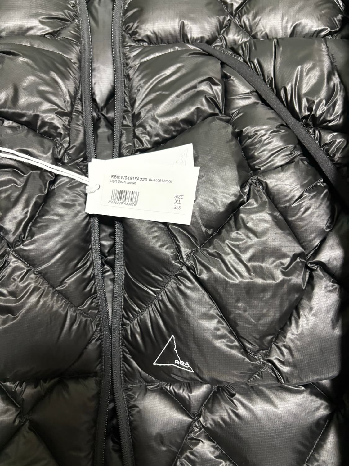 로아 누나 800 필 파워 후디드 다운 자켓 블랙 상품이미지4