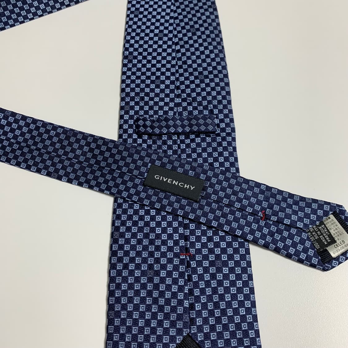 지방시(GIVENCHY) 신형라벨 명품넥타이 로고플레이 최상급 A+등급 상품이미지5