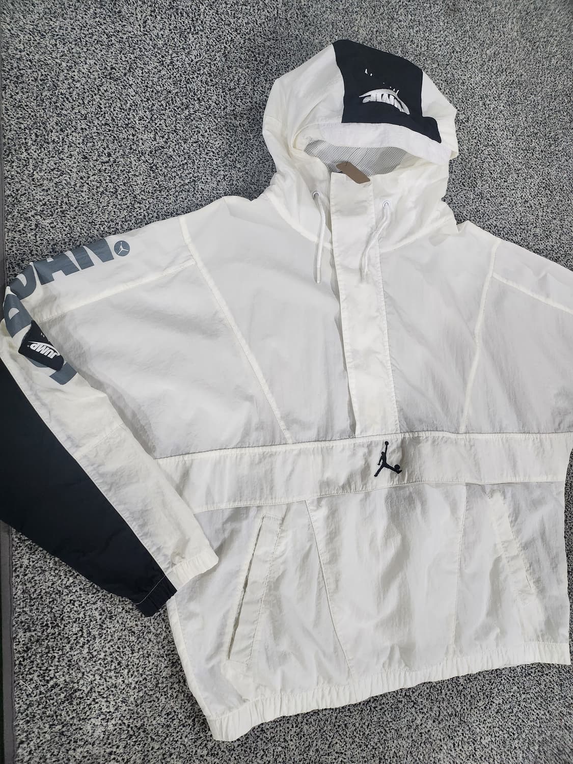 조던(Jordan) 아노락 윈드브레이커 상품이미지2